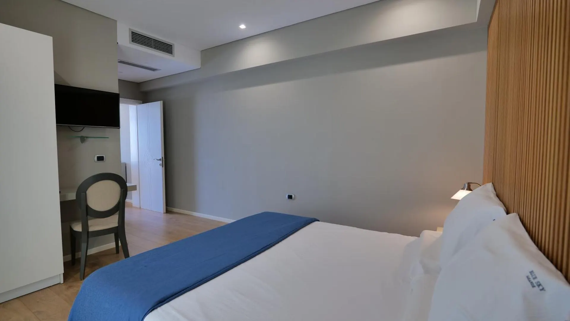Hotel Blue Sky Saranda