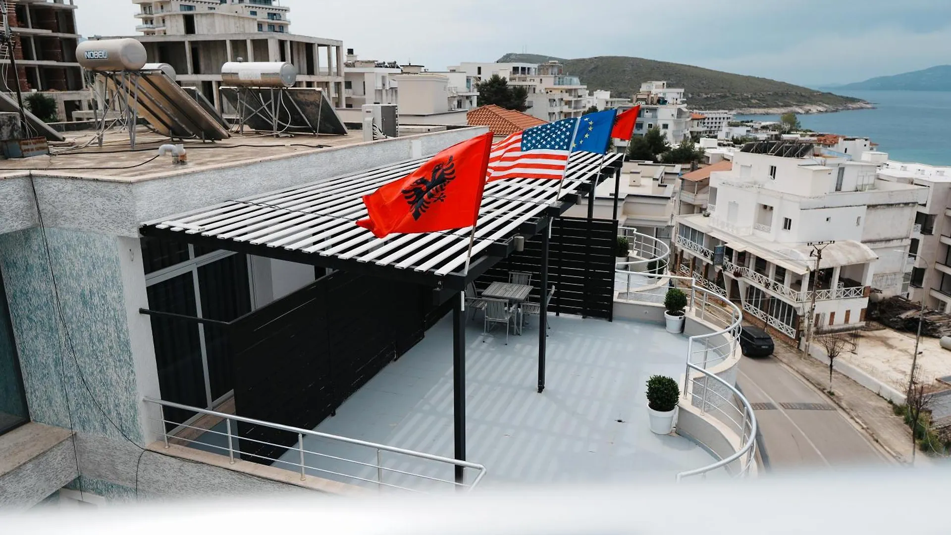 Hotel Blue Sky Saranda 4*,