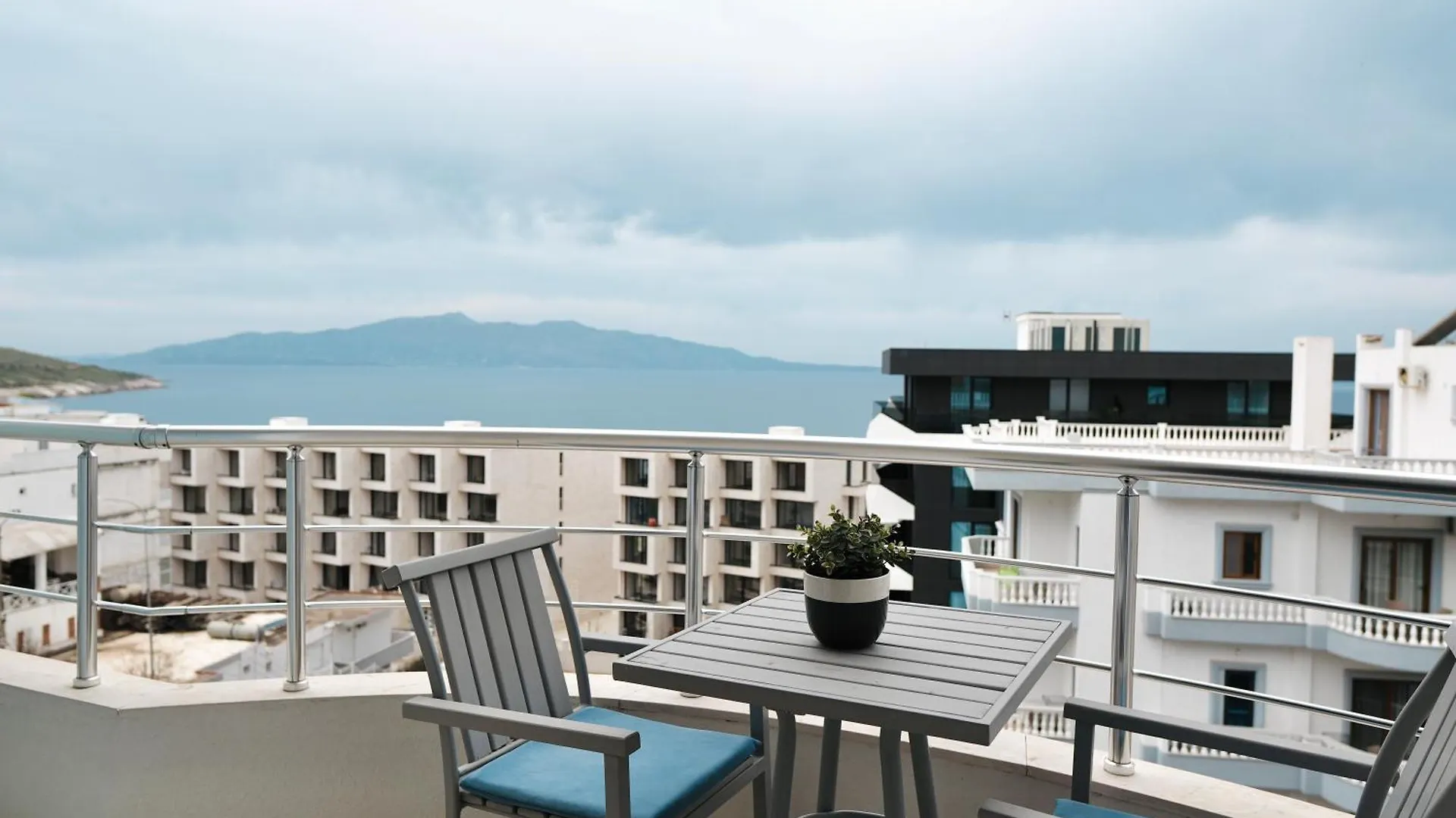 Hotel Blue Sky Saranda 4*,  Albanie