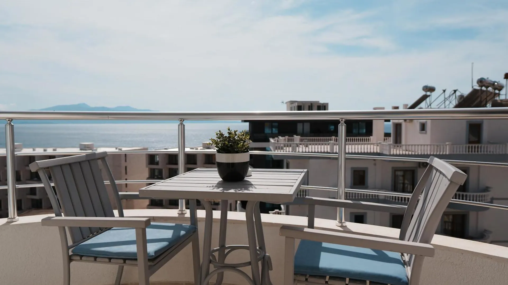 Hotel Blue Sky Albania