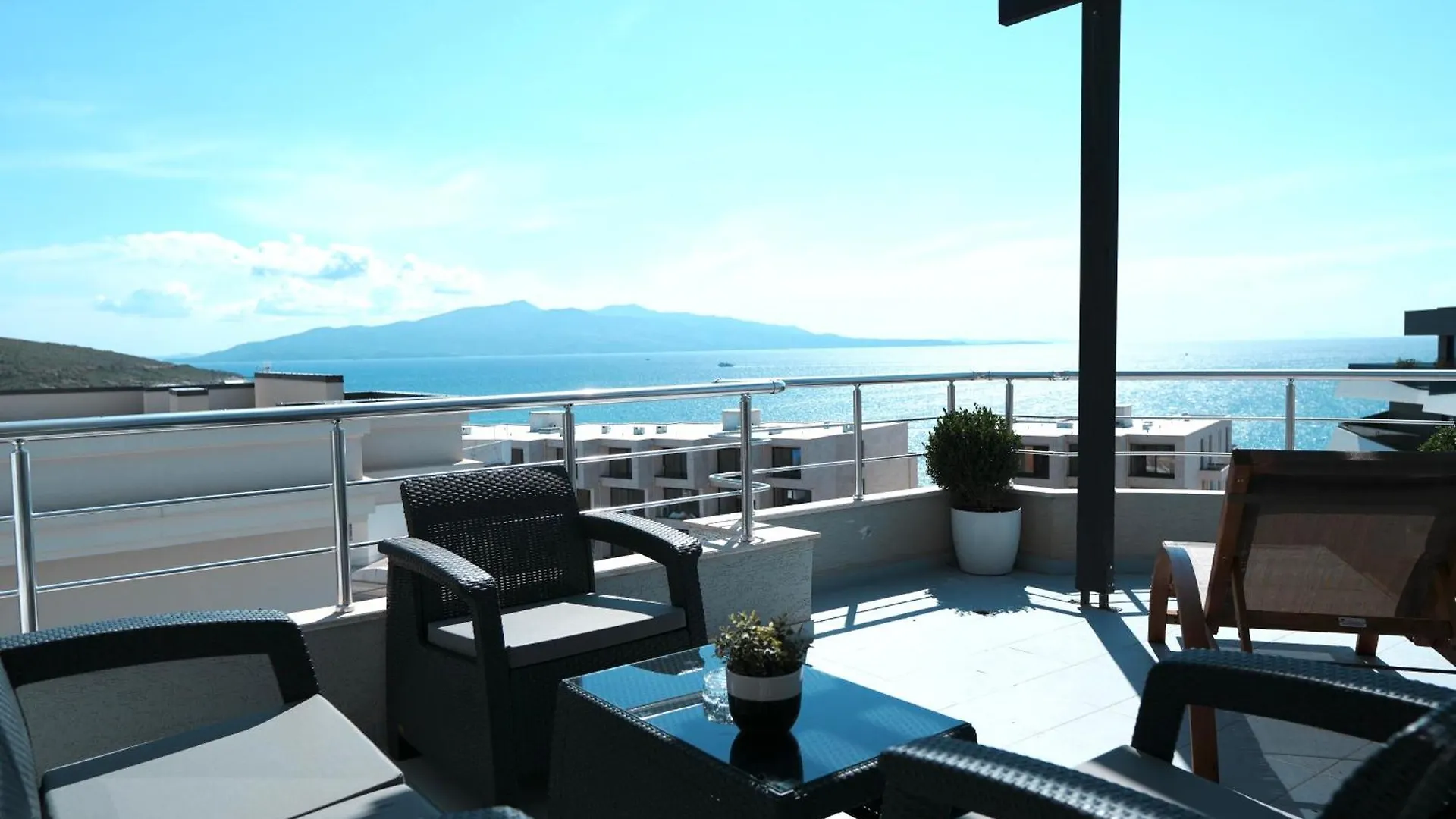 Hotel Blue Sky Sarande