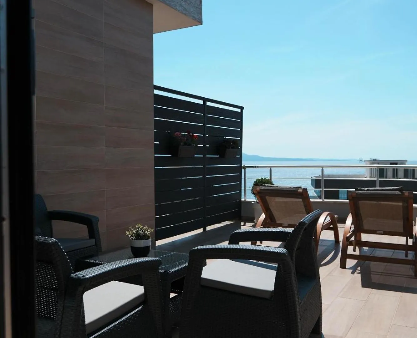 ****  Hotel Blue Sky Albania