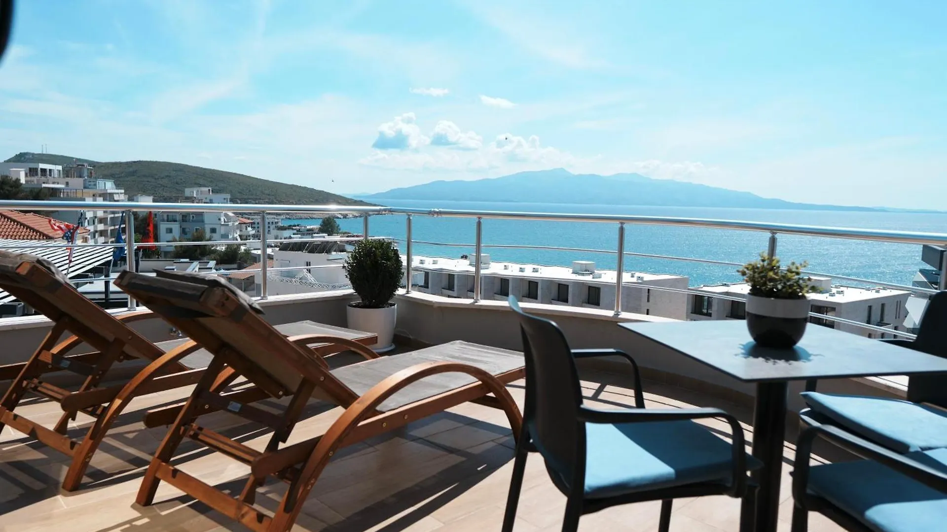 Hotel Blue Sky Sarandë